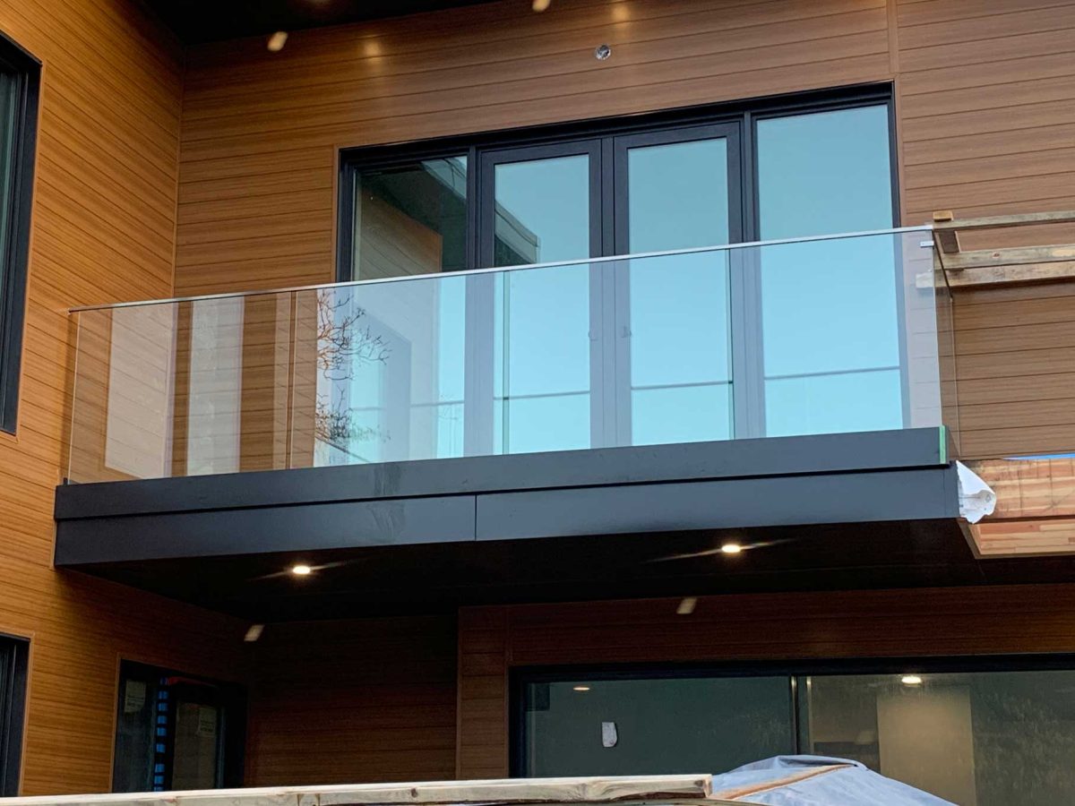 Framless Glass Railing Gallery – NetGlass